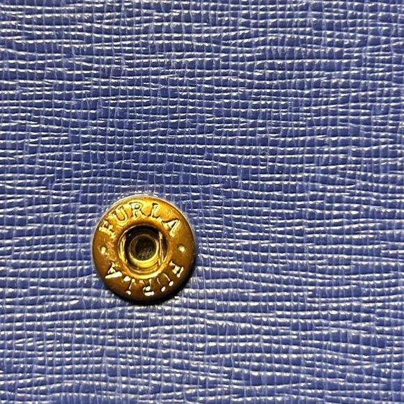 Furla Royal Blue Saffiano Leather Wallet – Timeless Italian Luxury gift - Picture 8 of 9